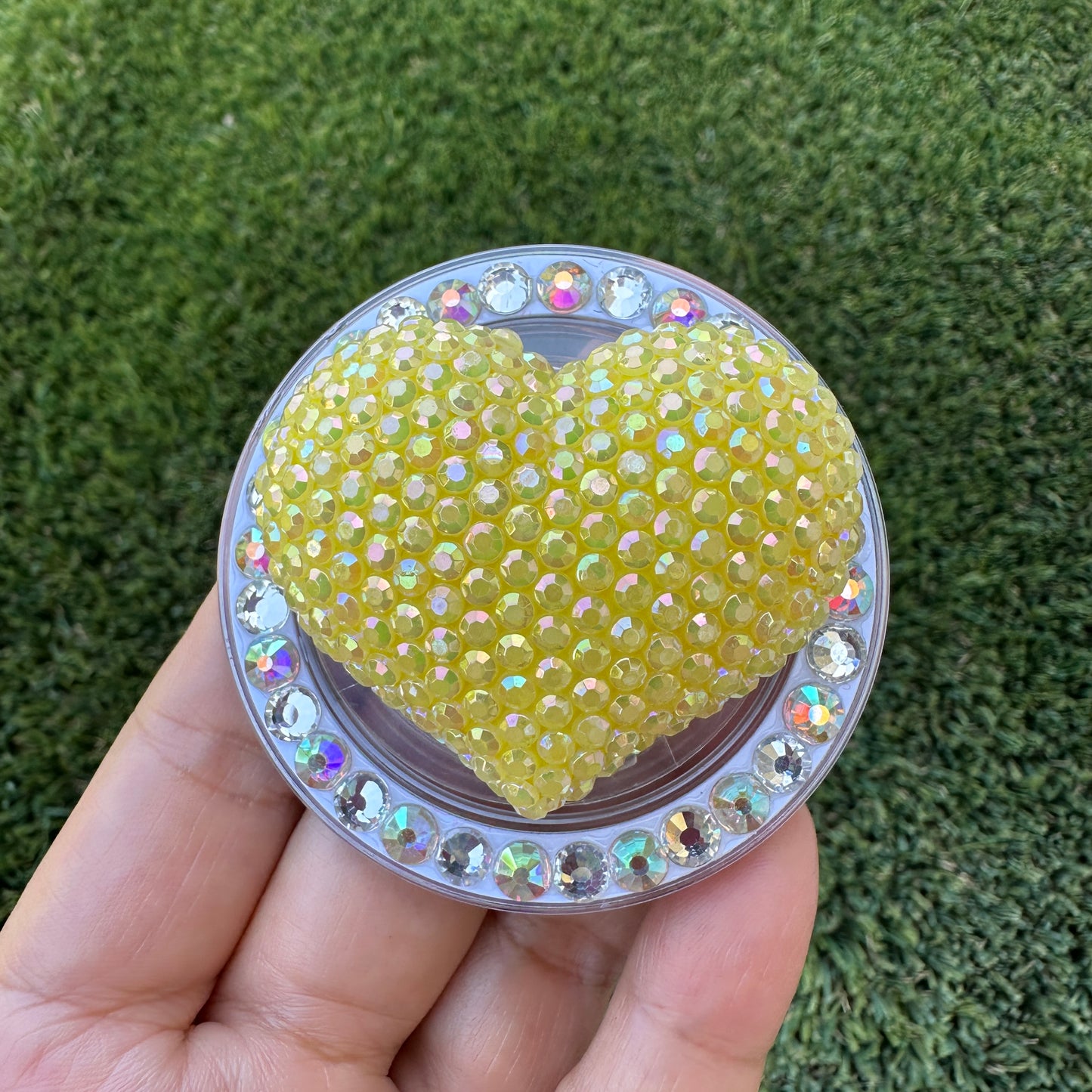 Crystal Bling Bling Heart Magnet Rhinestone Phone Grip g136